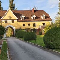 Schloss Obermayerhofen in der Oststeiermark