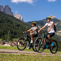 Radweg der Dolomiten ©Archivio APT Val di Fassa