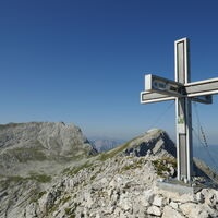 grandioses Gipfelkreuz