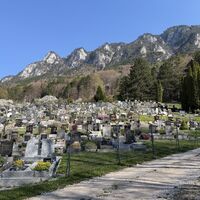 Wirkt wie ein Bergsteigerfriedhof, ein stimmiger Ort!