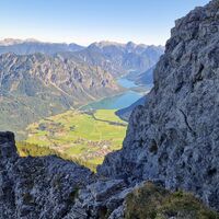 Ausblick vom Aufstiegsweg zum Plansee