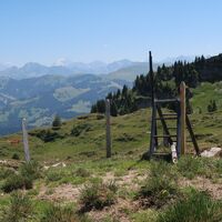 Ausblick auf dem Weg zum Chaenelpass - Gipfelwanderung Schafharnisch