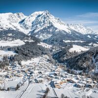 Scheffau_Ortsansicht_Winter_Wilder Kaiser