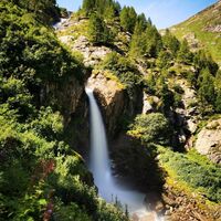 gletscherweg-innergschloess-wasserfall-c-bernhard-assmair.jpg