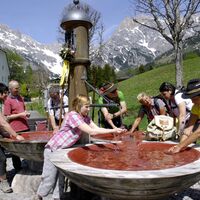Dreifaltigkeitsbrunnen in Hintertal