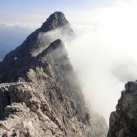 Watzmannkinder und kleiner Watzmann hinter den Wolken