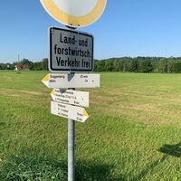 Wegweiser am Anfang der Schelmenheide