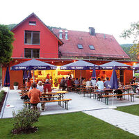 Die Minigolfanlage befindet sich ankrenend zum Restaurant Waldsee Terrasse