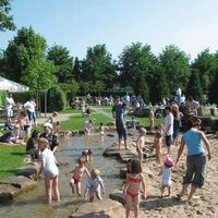 Wasser in der "Spielerei"