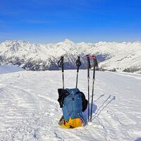 Die wunderbare Aussicht auf viele schöne Gipfel, wie z.B. Großglockner, Sonnblick, Stellkopf und Sadnig, genießen