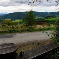 Station 11 des Themensweges Stein und Zeit - Blick ins Alpenvorland, Schneeberg und Ötscher