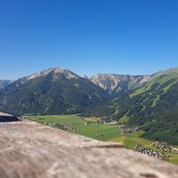 Blick von der Terrasse der Zöhreralm