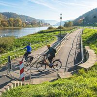 Zufahrt zum Elberadweg am Nationalparkbahnhof in Bad Schandau