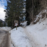 Canazei - Alba ©Archivio APT Val di Fassa