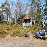 10.5 km Mahnmal für die 1945 Vertriebenen
