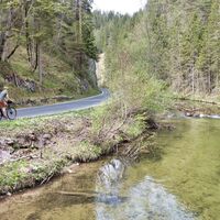 Der Radweg führt entlang der Walster