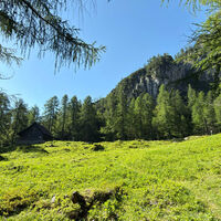 [ M.te Sciober grande ] Am Greuther Aibl mit dem Rifugio Cinque Punte / Fünfspitzhütte