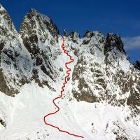 So präsentiert sich der Anstieg in die Vierrinnenscharte vom gegenüberliegenden Hochkeil.