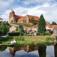 Blick zum Domberg in der Hansestadt Havelberg an der Elbe
