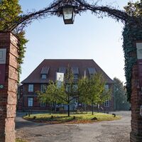 Eingang zum Archezentrum Amt Neuhaus