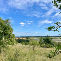 Blick am Fuße des Queienbergs Richtung Hassberge