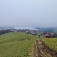 unter der Nebeldecke wieder Sicht zum Ausgangsort
