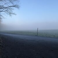 .. aber noch nicht ganz -- hier links auf Güterweg weiter