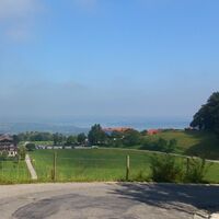 Blick oberhalb von der Seiseralm zum Chiemsee