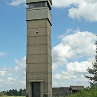 Der ehemalige Grenzturm ist heute Denk- und Mahnmal vergangener Zeiten