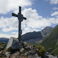 auf der Roten Wand, dahinter auch nochmal das Warscheneck