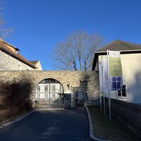Gymnasium Sachsenbrunn, eine renommierte Lehranstalt.