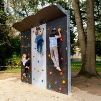 Boulderwand in der Ringstraße