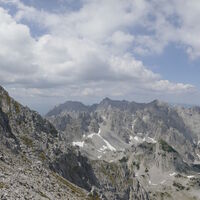 wir kommen der Ackerlspitze näher und können bereits nach Westen Blicken