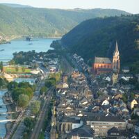 Oberwesel und die  Schönburg