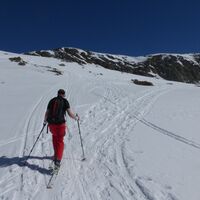 Jetzt orientieren wir uns in Richtung Zunge des Vernagtferners