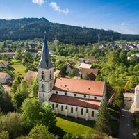 Blick auf Dotternhausen und den Plettenberg