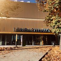 Entrance of the Lenbachhaus