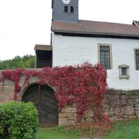 Rundwanderung auf den Spuren König Otto I - Kirche Oberhasel nah