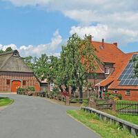 Typisch norddeutsche Fachwerkhäuser im Bremer Blockland