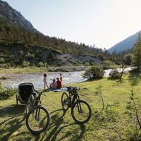 Radtour mit Kinderanhänger im Hinterautal