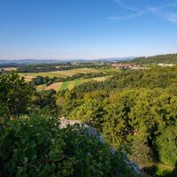 Panoramablick über den Naturpark Landseer Berge in Richtung Bucklige Welt/NÖ.