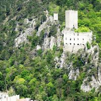 Ausblick auf die Ruine Rauhenstein