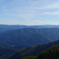 Kutaschhütte und Sender (rechts)