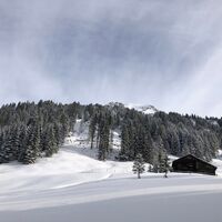 Abzweigung - Brunnenweg