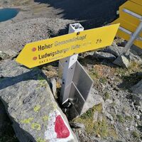 Wegweiser vom Gemeindekopf zur Ludwigsburgerhütte.jpg