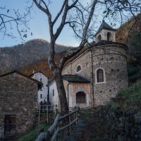 Die Kirche von Sostila, geweiht der Madonna della Neve