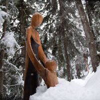 Skulpturen von Serge Couvert im Schnee