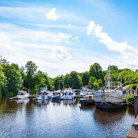 Bremervörder Hafen mit mehreren Booten