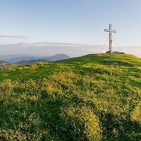 Plankogel-Gipfelkreuz Panorama_Sommeralm_Oststeiermark