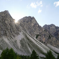 zwischen Kleiner und Großer Gamswiesenspitze verabschieden wir uns von der Sonne